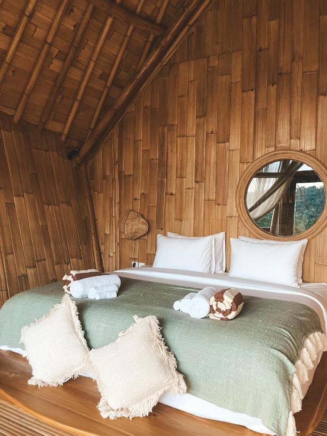Kalma Bamboo Eco Lodge Kuta  Eksteriør billede